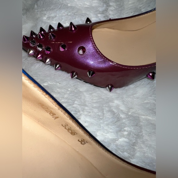 ✨💯 Authentic Christian Louboutin Rockstud studded pointed toe Pump 👠❤️ - Picture 3 of 6